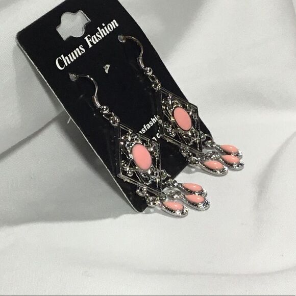 Pink Gemstone Fashion Earrings (UC3) - Picture 2 of 4